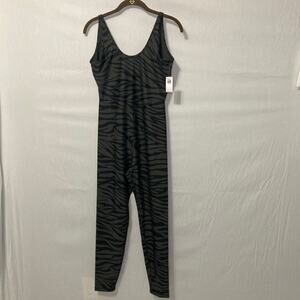 Old Navy Women’s M Gray Black Zebra Print Active Bodysuit One-Piece Athleisure